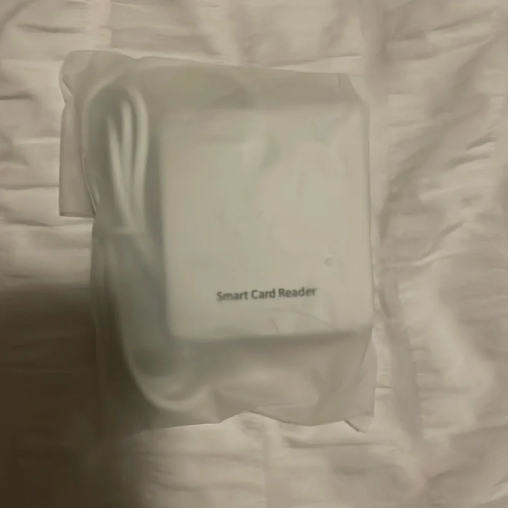 Card Reader - Picture 2 of 3